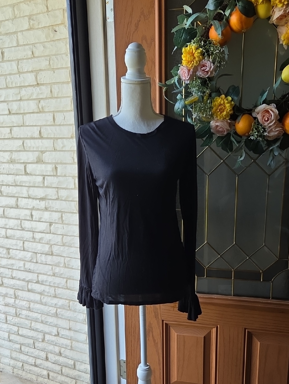 Long Sleeve Black Tee